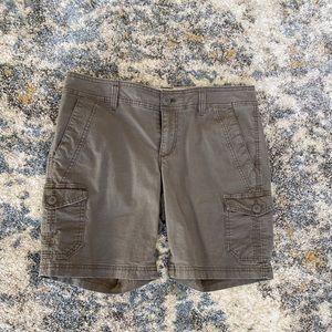 Eddie Bauer cargo shorts
